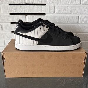 Nike Dunk Low Santa Cruise New York Edition 2008, Leather and Suede